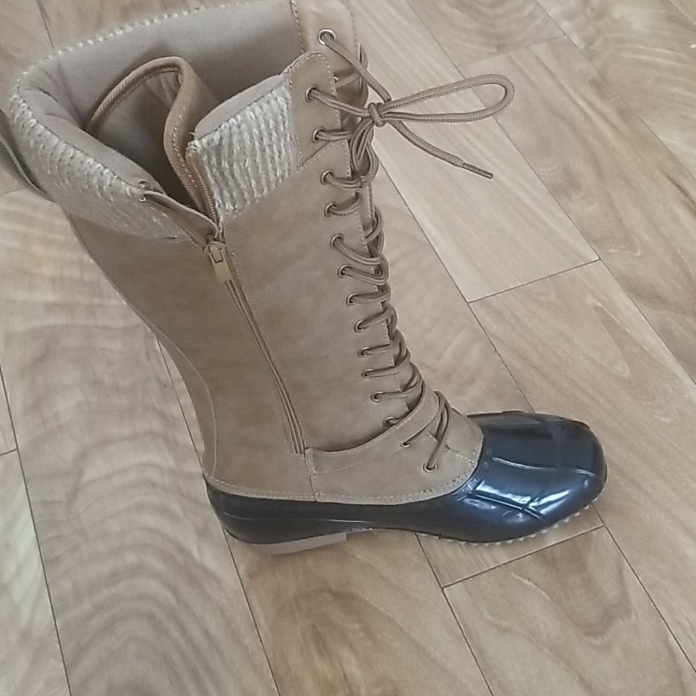 Knee duck bootd